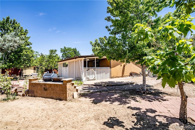 Photo 22 of 24 - 5309 Altura St, Denver, CO 80239