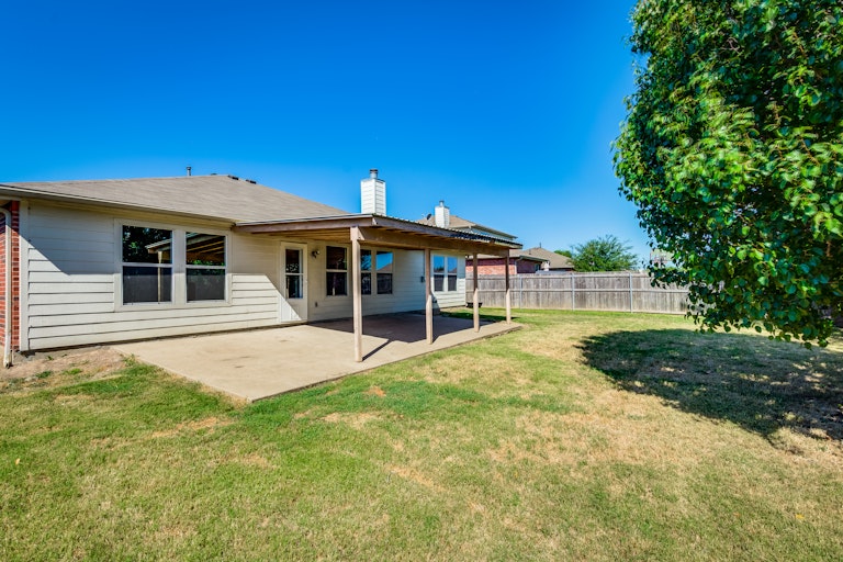 Photo 5 of 28 - 2121 Preston Trl, Forney, TX 75126