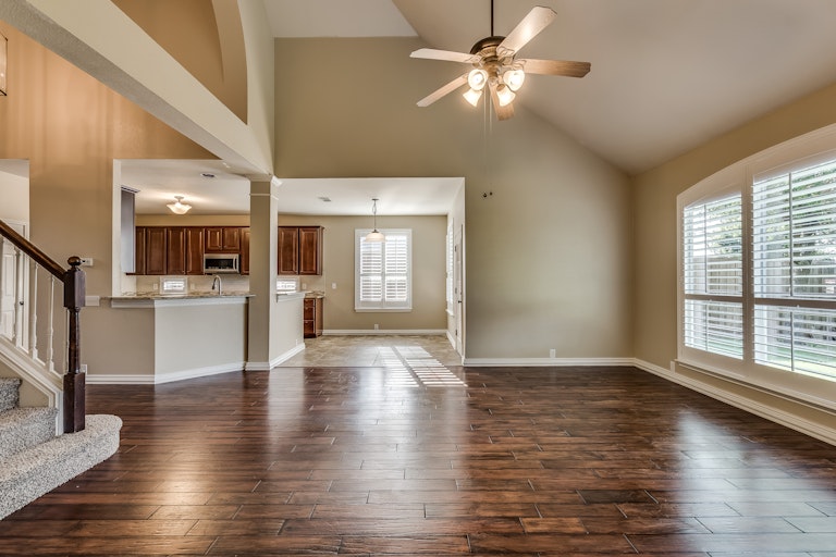 Photo 10 of 32 - 460 Fremont Dr, Rockwall, TX 75087