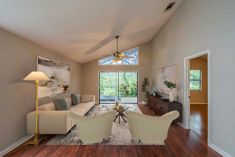 Photo 3 of 29 - 3009 Weymouth Ct, Apopka, FL 32703