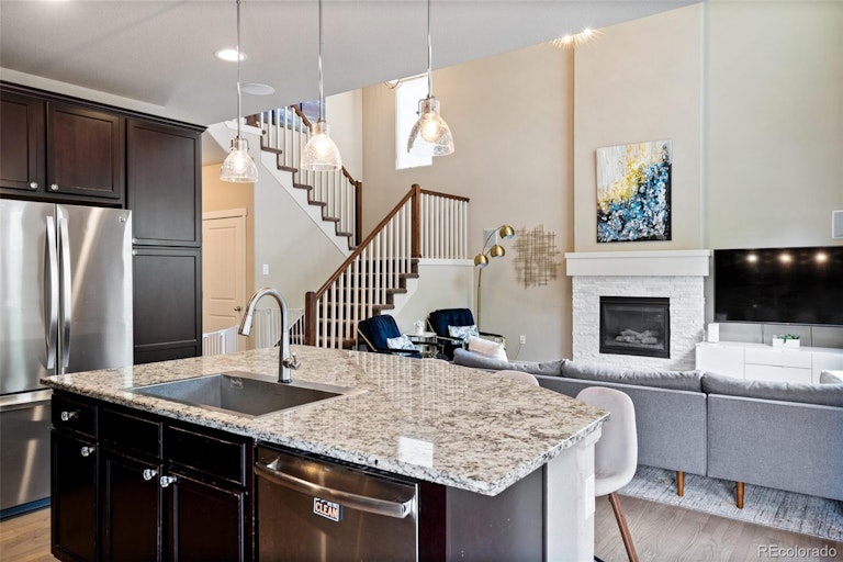 Photo 17 of 40 - 2347 S Loveland St, Denver, CO 80228