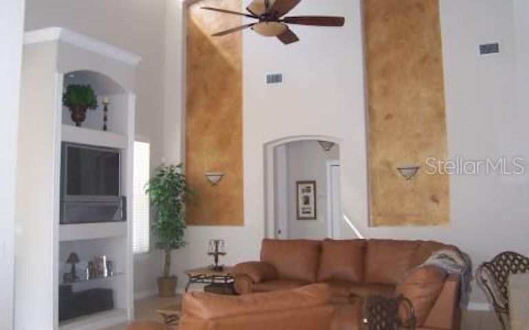 Photo 3 of 7 - 8 Ibis Ct N, Palm Coast, FL 32137