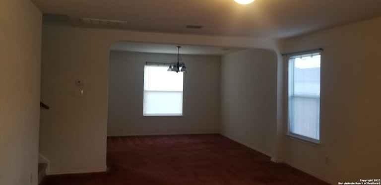 Photo 6 of 22 - 514 Candy Dr, Converse, TX 78109