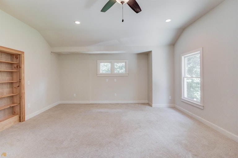 Photo 29 of 51 - 477 Tom Smith Rd SW, Lilburn, GA 30047