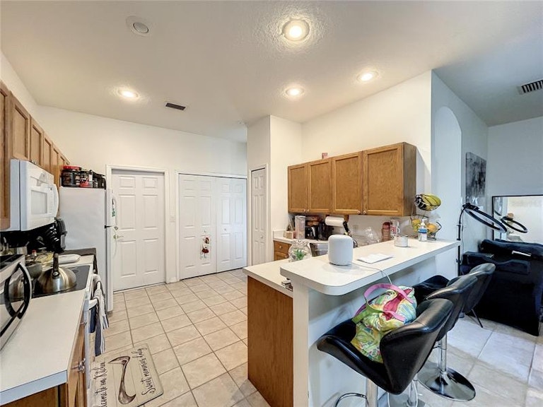 Photo 22 of 59 - 11013 Blaine Top Pl, Tampa, FL 33626