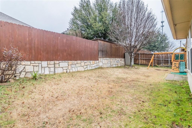 Photo 30 of 32 - 7816 Riverwalk Trl, McKinney, TX 75070