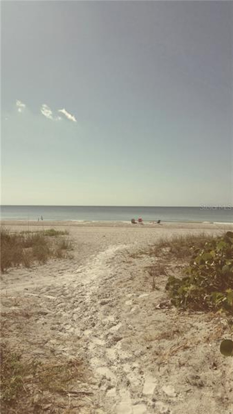 Photo 5 of 9 - 18320 Gulf Blvd #105, Redington Shores, FL 33708