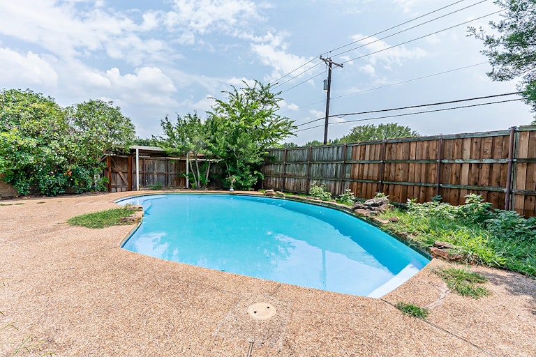 Photo 22 of 22 - 3800 Solarium Pl, Plano, TX 75075