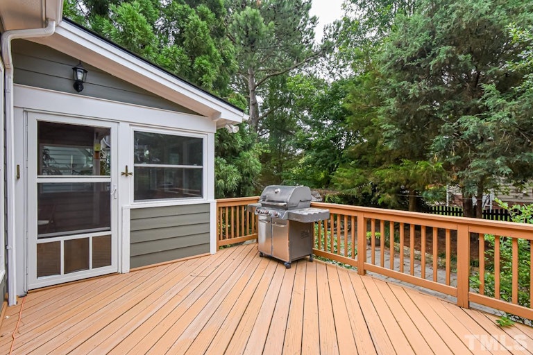 Photo 23 of 34 - 3912 Heritage View Trl, Wake Forest, NC 27587