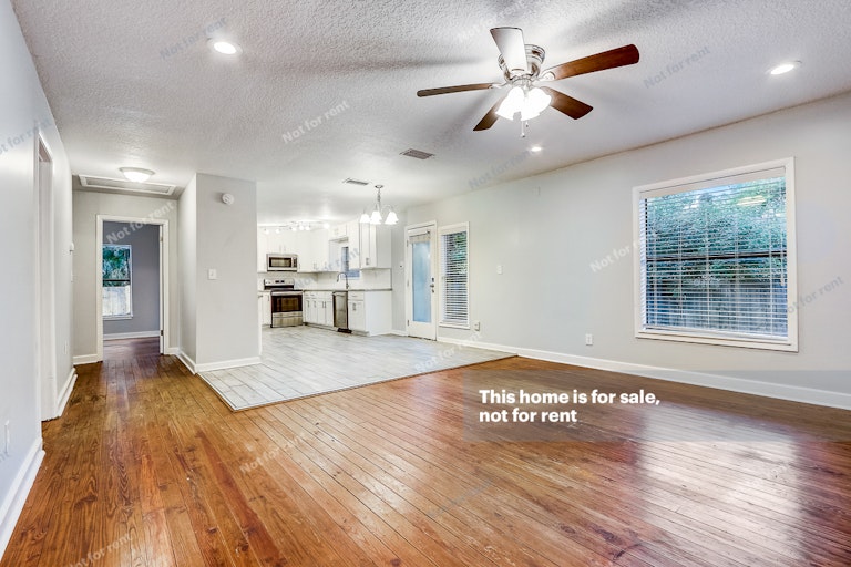 Photo 16 of 27 - 1160 Scotten Rd, Jacksonville, FL 32205