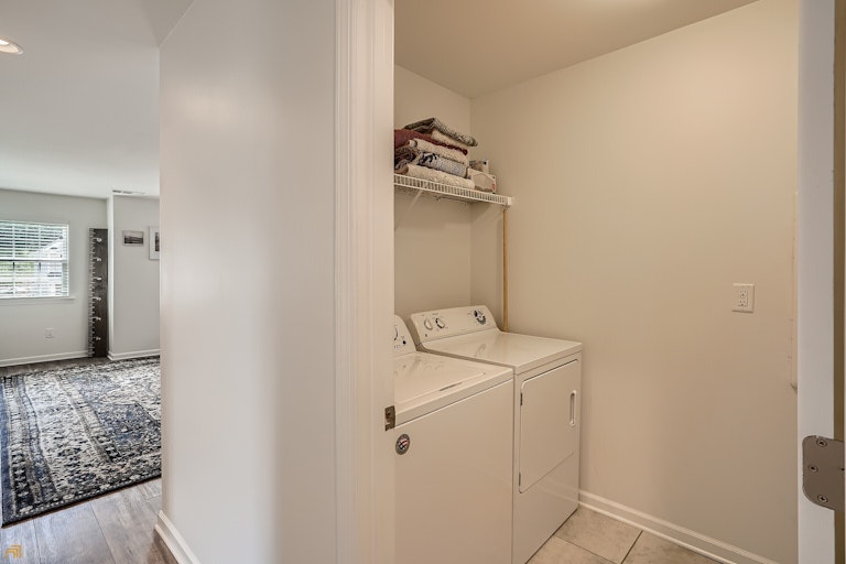 Photo 22 of 34 - 468 Greyfield Dr, Canton, GA 30115