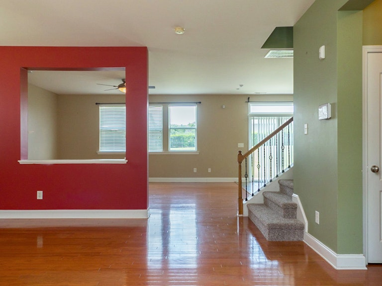 Photo 7 of 32 - 624 Conover Rd, Durham, NC 27703