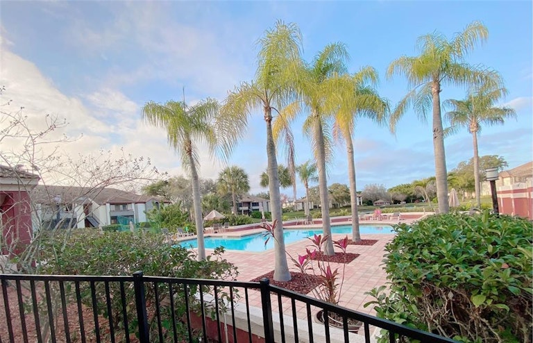 Photo 22 of 28 - 10263 Gandy Blvd N #2001, Saint Petersburg, FL 33702