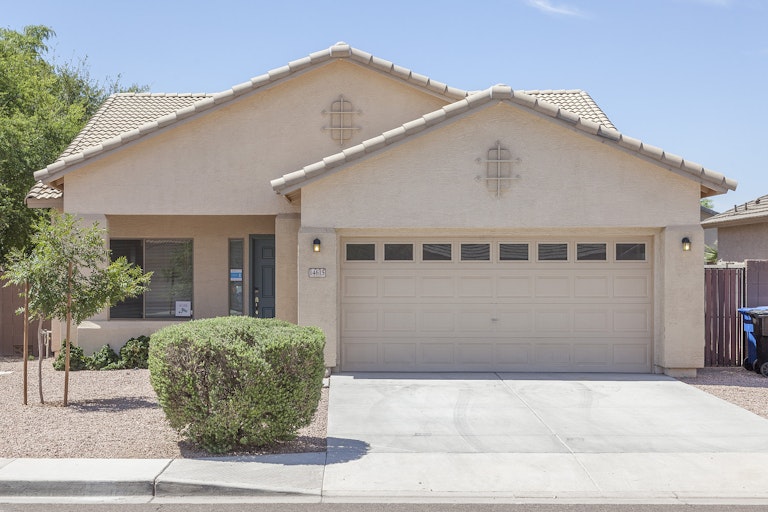 Photo 1 of 25 - 14615 W Ventura St, Surprise, AZ 85379