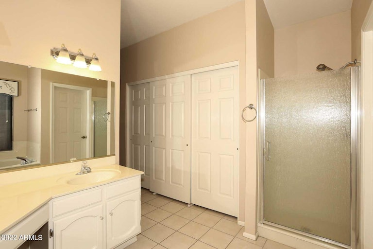 Photo 18 of 38 - 9769 E Camino Del Santo, Scottsdale, AZ 85260