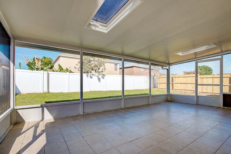 Photo 21 of 25 - 1130 Kempton Chase Pkwy, Orlando, FL 32837