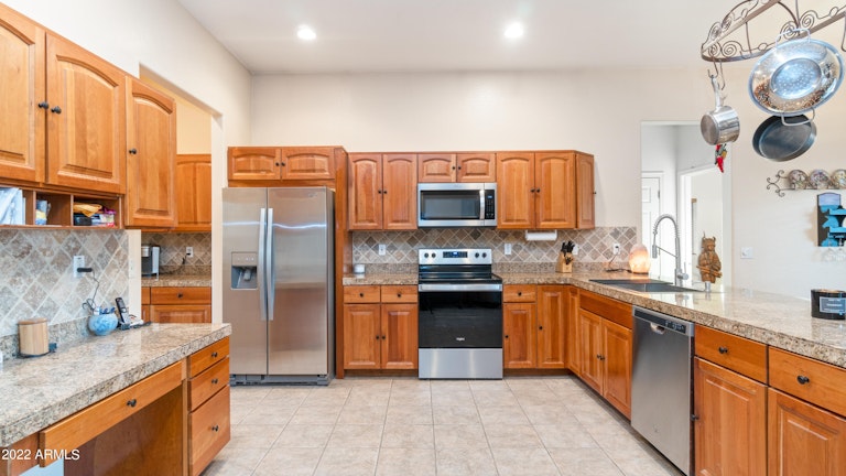 Photo 7 of 55 - 39007 N 3rd St, Phoenix, AZ 85086