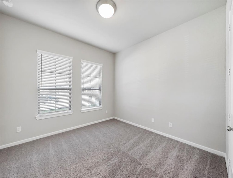 Photo 2 of 17 - 10505 Eastern Bluestar Dr, Conroe, TX 77385