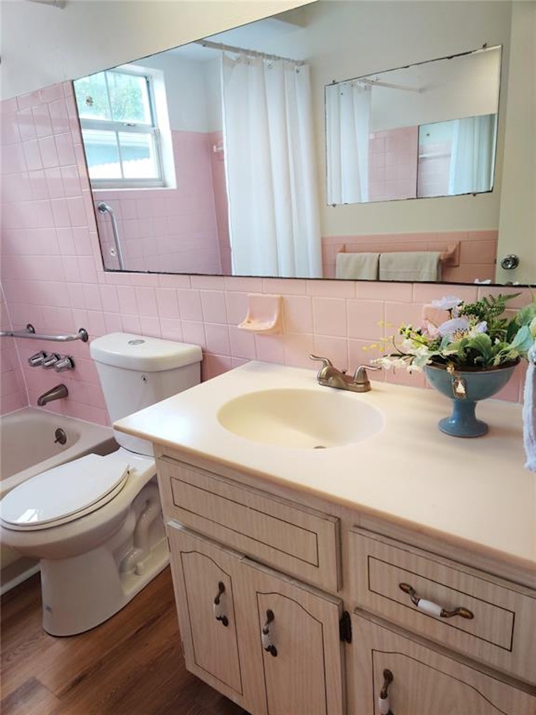 Photo 35 of 38 - 7031 Westcott Dr, Port Richey, FL 34668