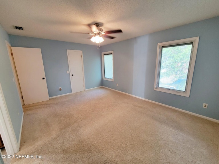 Photo 11 of 18 - 1213 Maitland Ave, Jacksonville, FL 32211
