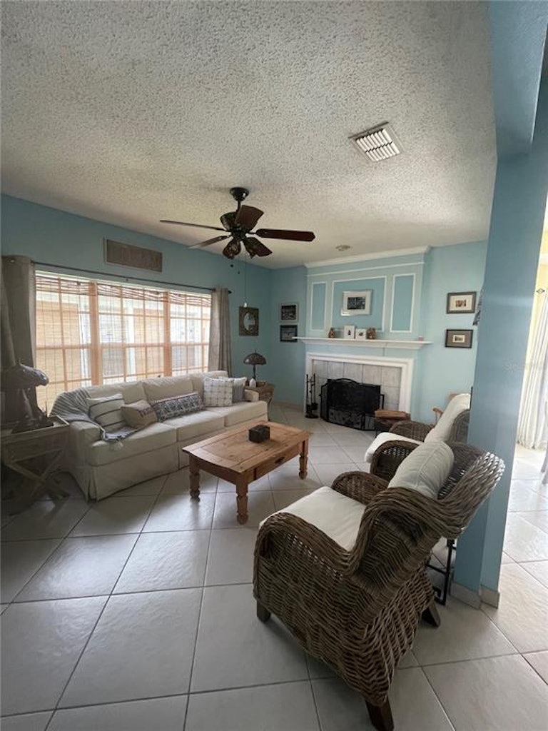 Photo 39 of 50 - 10521 Cherry Oak Cir, Orlando, FL 32817