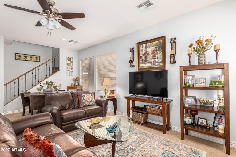 Photo 9 of 45 - 1787 S Starling Dr, Gilbert, AZ 85295