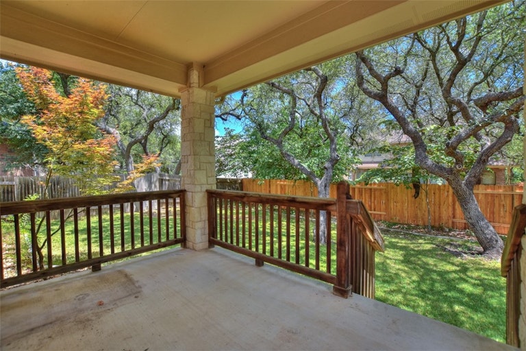 Photo 22 of 27 - 8020 Alophia Dr, Austin, TX 78739