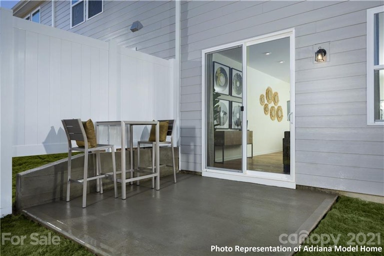 Photo 9 of 18 - 18028 Pear Hawthorne Dr #161, Huntersville, NC 28078