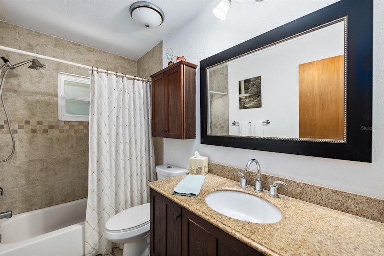 Photo 20 of 27 - 4344 Nelson Ave, Sarasota, FL 34231