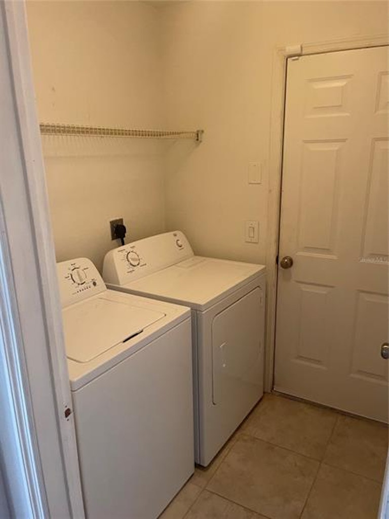 Photo 26 of 30 - 11603 Hammocks Glade Dr, Riverview, FL 33569