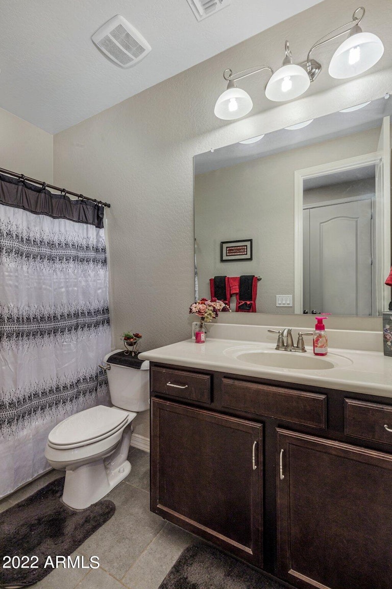 Photo 27 of 43 - 7918 W Whitehorn Trl, Peoria, AZ 85383