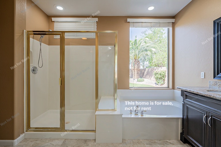 Photo 6 of 36 - 18718 N 62nd Dr, Glendale, AZ 85308