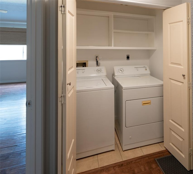 Photo 26 of 29 - 1010 Abbott Dr, Pearland, TX 77584