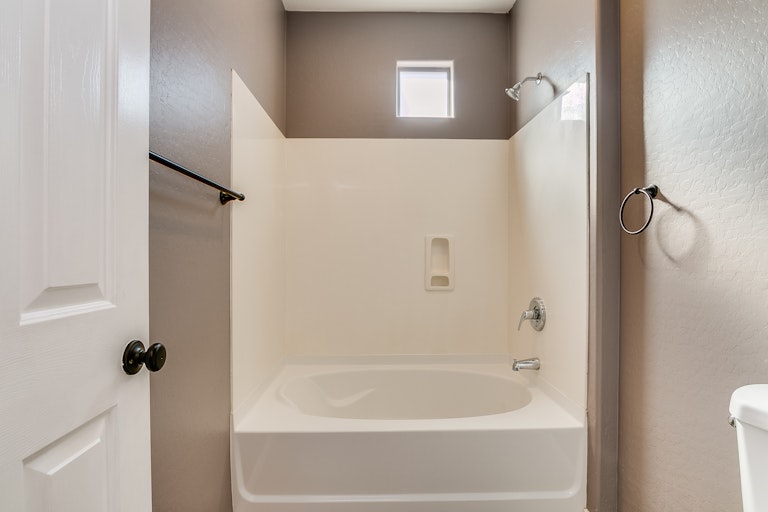 Photo 21 of 28 - 15133 W Aster Dr, Surprise, AZ 85379