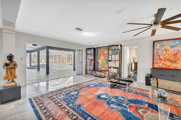 Photo 12 of 45 - 449 S Shore Dr, Osprey, FL 34229