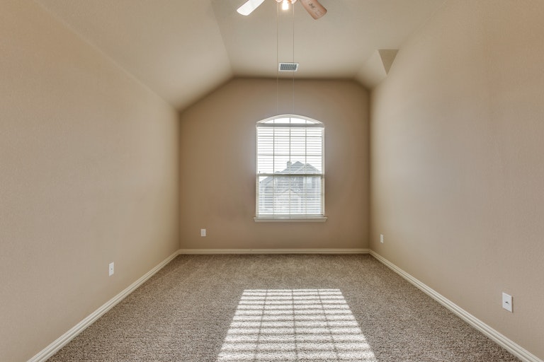 Photo 28 of 38 - 14017 Blueberry Hill Dr, Little Elm, TX 75068