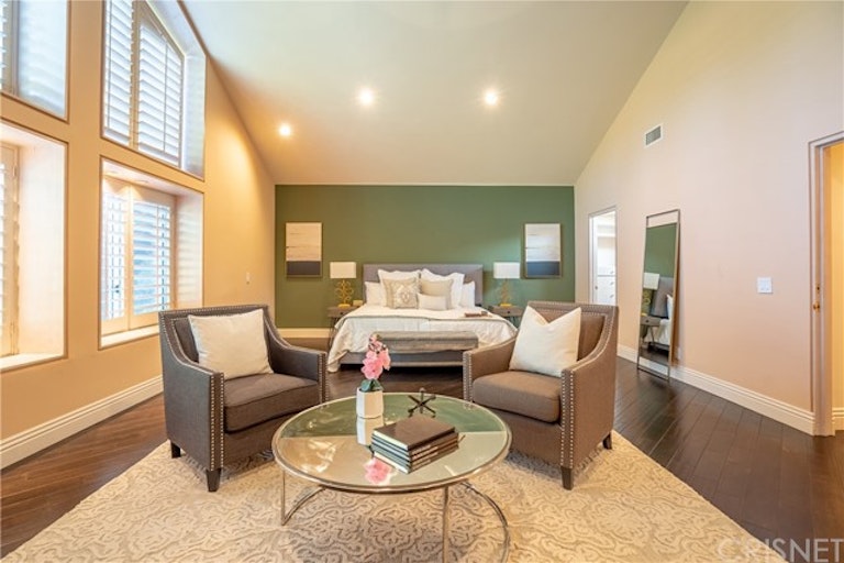 Photo 46 of 72 - 10214 Candleberry Ln, Northridge, CA 91324