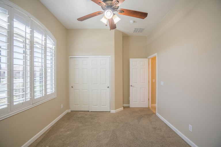 Photo 24 of 32 - 17618 W Desert Ln, Surprise, AZ 85388