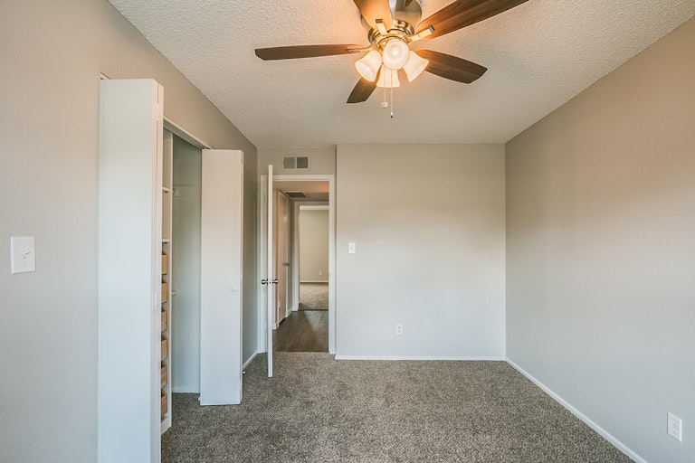 Photo 20 of 25 - 749 N Sean Dr, Chandler, AZ 85224