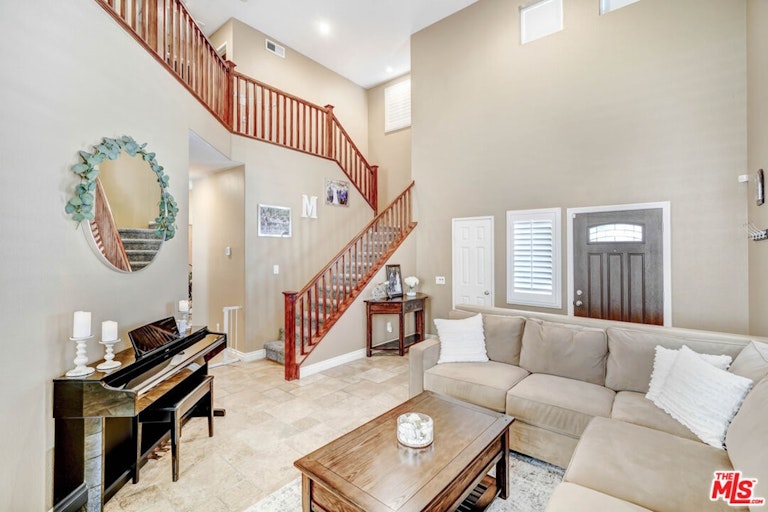 Photo 7 of 22 - 6635 Amersham Pl, Rancho Cucamonga, CA 91739