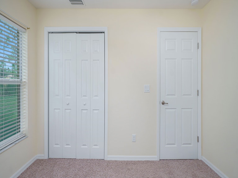 Photo 16 of 17 - 14463 Duck Hawk Rd, Weeki Wachee, FL 34614