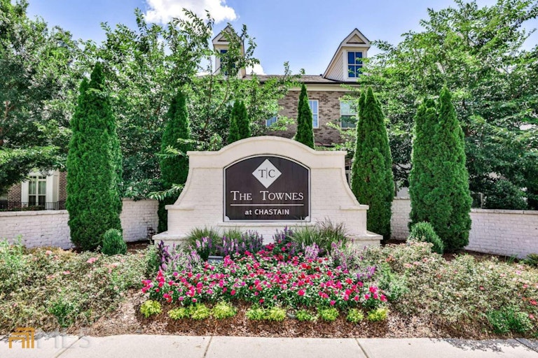 Photo 39 of 42 - 4213 Deming Cir, Atlanta, GA 30342