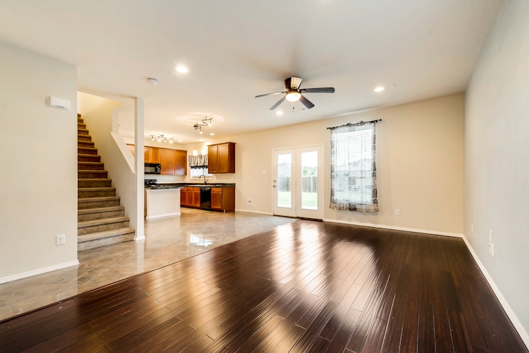 Photo 7 of 27 - 8520 Cumberland Gap Dr, Fort Worth, TX 76244