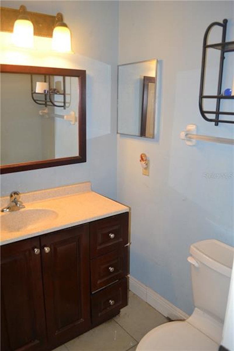 Photo 7 of 12 - 729 Countryshire Ln, Palm Harbor, FL 34683