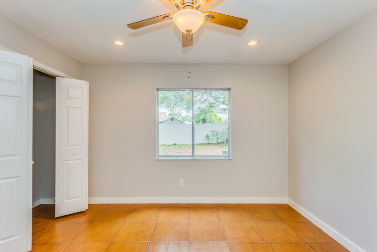 Photo 21 of 28 - 3660 Oak Vista Ln, Winter Park, FL 32792