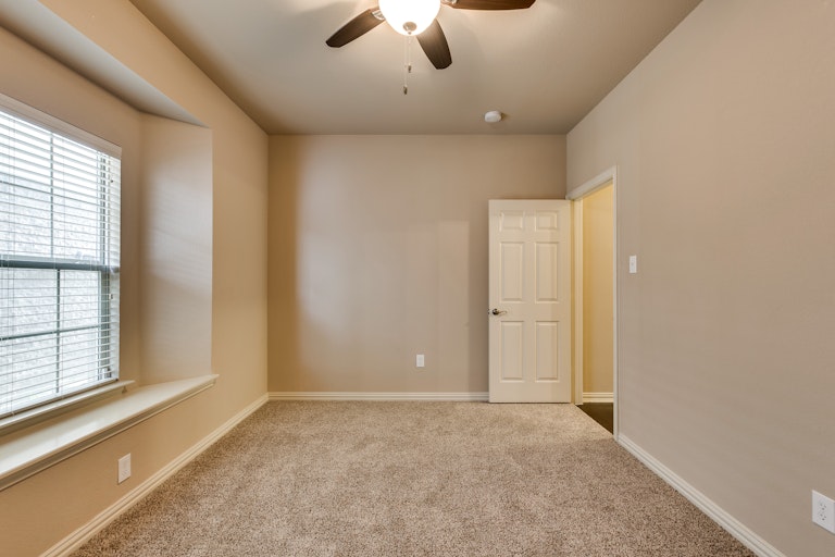 Photo 24 of 38 - 14017 Blueberry Hill Dr, Little Elm, TX 75068