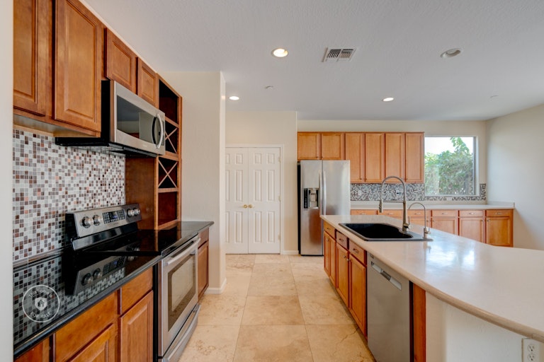 Photo 9 of 78 - 15344 W Coolidge St, Goodyear, AZ 85395