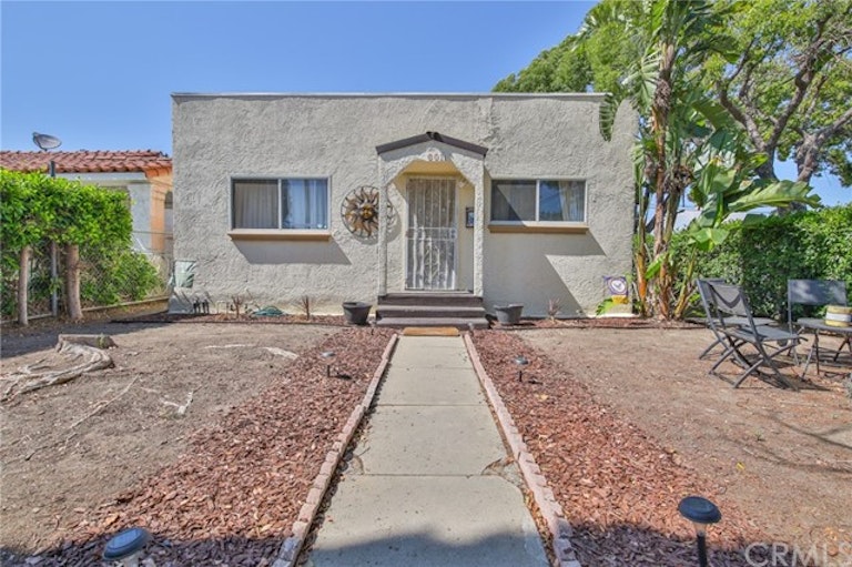 Photo 1 of 31 - 601 W 108th St, Los Angeles, CA 90044