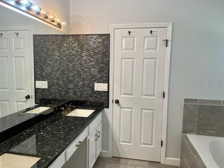 Photo 18 of 21 - 1284 Chessington Cir, Lake Mary, FL 32746