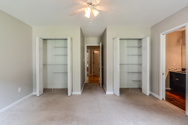 Photo 3 of 11 - 4221 Timberbrook Dr, Raleigh, NC 27616